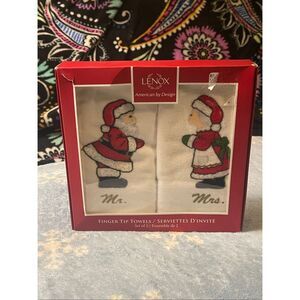 Lenox Mr.and Mrs.Santa Clause Fingertip Towel set NIP